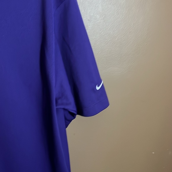 Drifit golf polo purple.  B4 - Picture 2 of 4